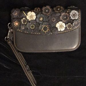 SOLD! Beautiful Coach tea rose appliqué wristlet.